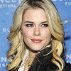 9446-rachael-taylor